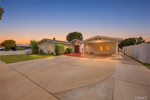 Photo of 22248 Leadwell ST, Canoga Park, CA 91303 (MLS # SR26205555)
