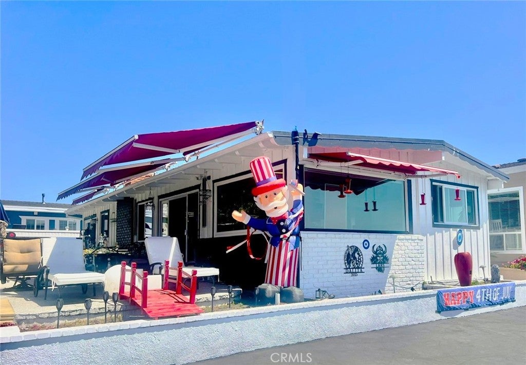 13 Saratoga