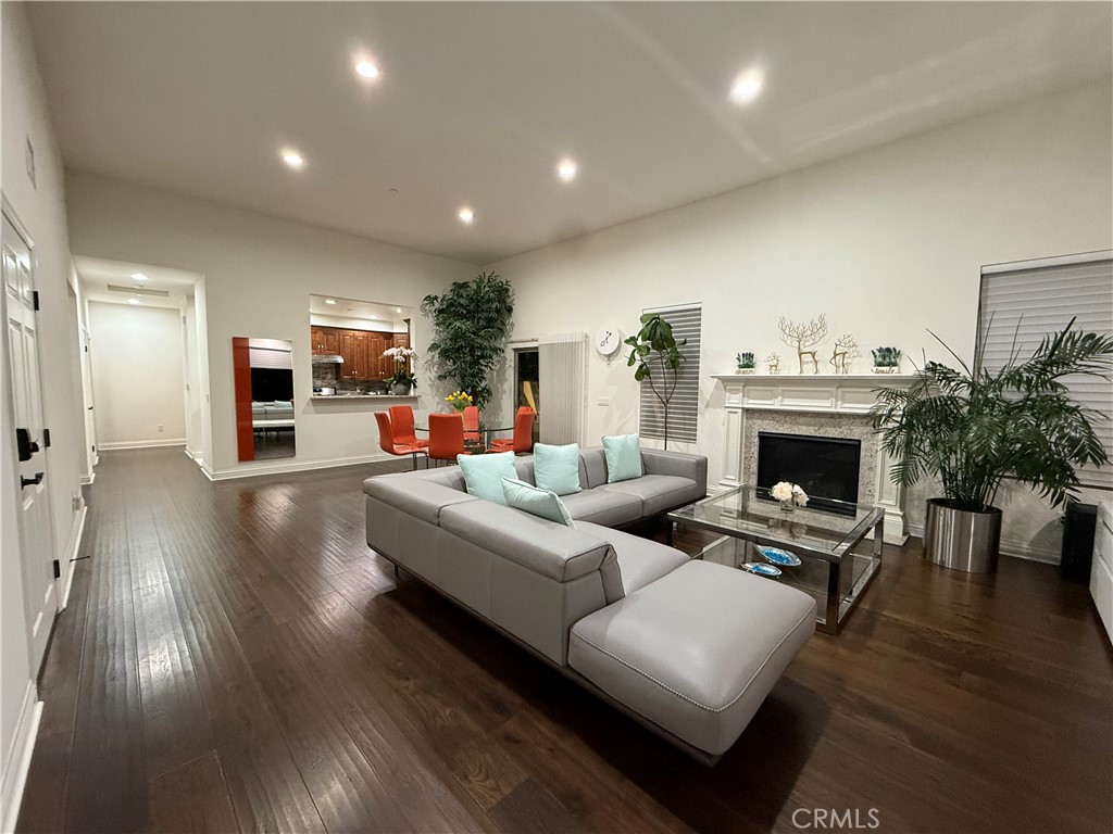 1200 Kruse Drive