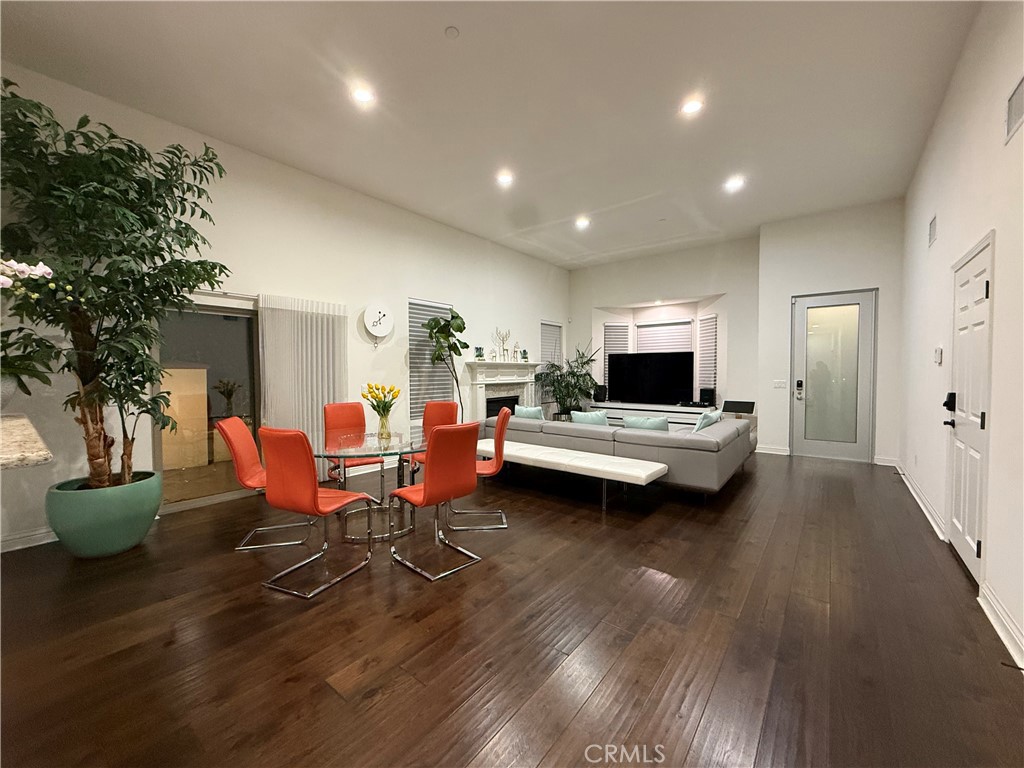 1200 Kruse Drive
