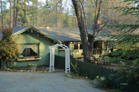 Photo of 53835 Pine Crest Avenue, Idyllwild, CA 92549 (MLS # 219145570DA)