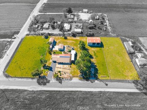 Tiny photo for 2100 Starkey Road, Shandon, CA 93461 (MLS # NS26060359)