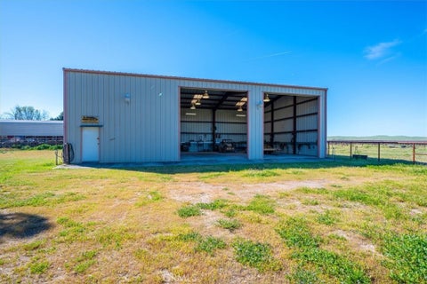 Tiny photo for 2100 Starkey Road, Shandon, CA 93461 (MLS # NS26060359)