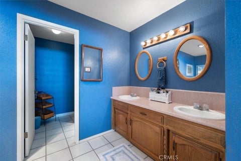 Tiny photo for 2100 Starkey Road, Shandon, CA 93461 (MLS # NS26060359)