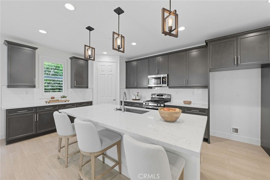 Photo of 11702 Glenridge Drive, Corona, CA 92883 (MLS # OC25225069)