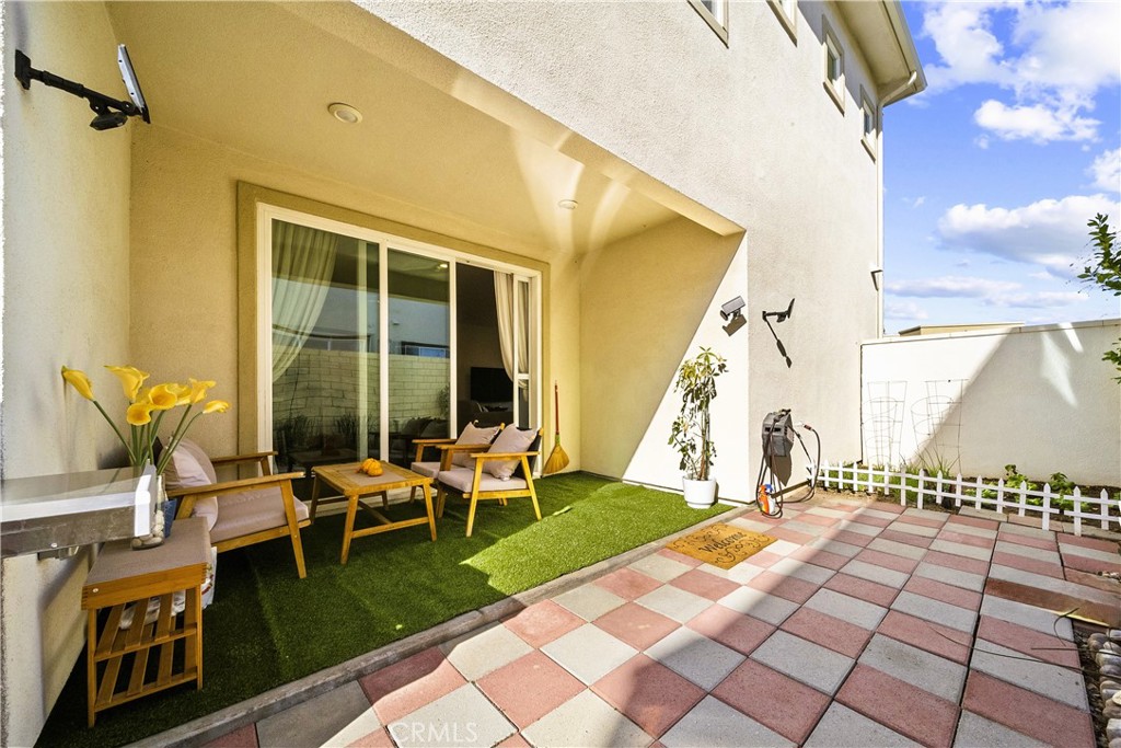 27616 Symphony Place