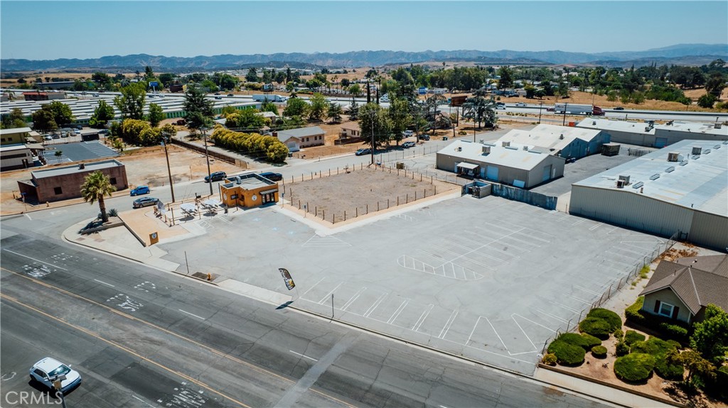 950 Calimesa Boulevard