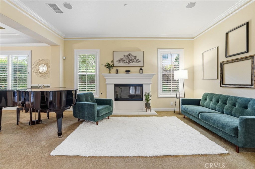 5098 Rodeo Road