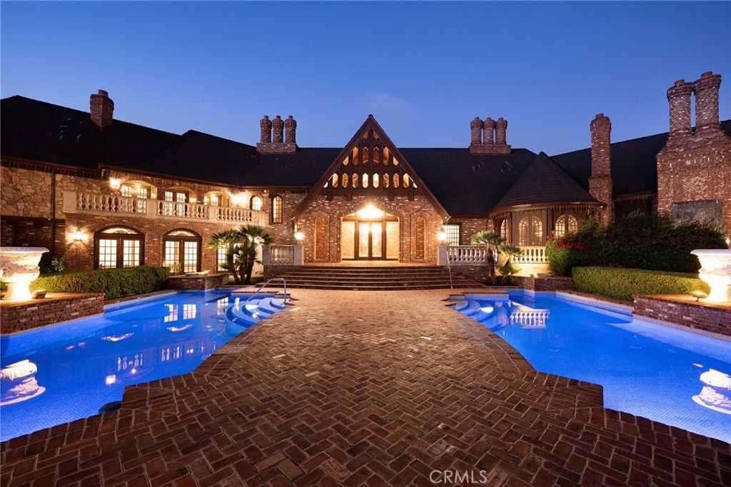 Photo of 22442 Via Pajaro, Coto de Caza, CA 92679 (MLS # OC25193190)