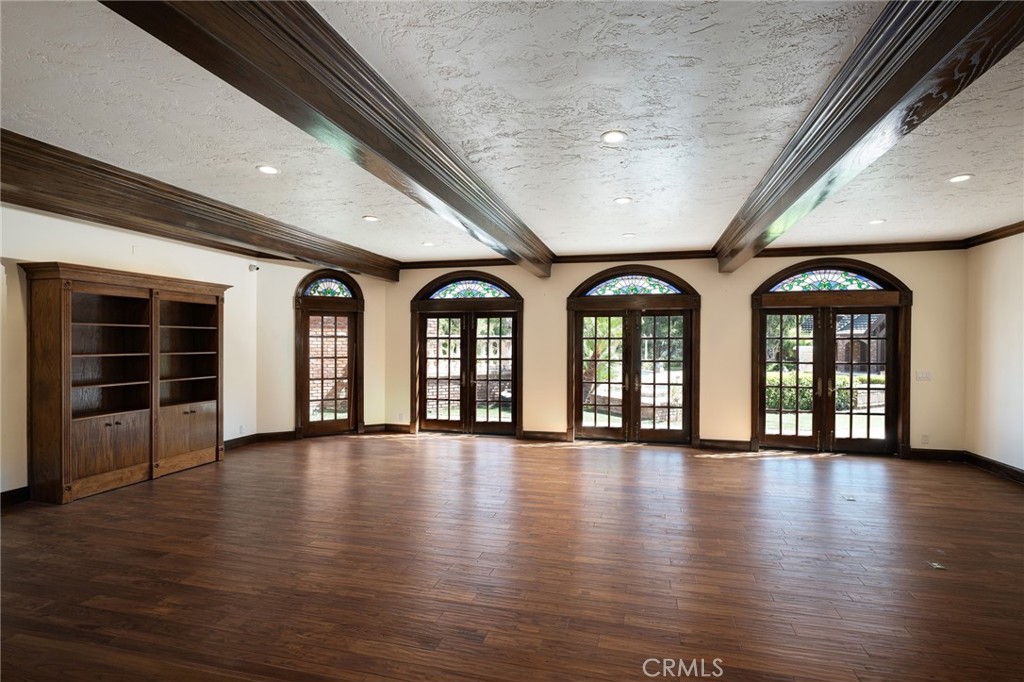 Los Ranchos Estates (LRE) - Residential