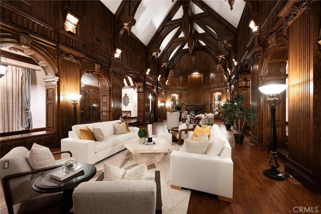 Los Ranchos Estates (LRE) - Residential