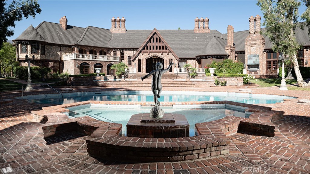 Los Ranchos Estates (LRE) - Residential