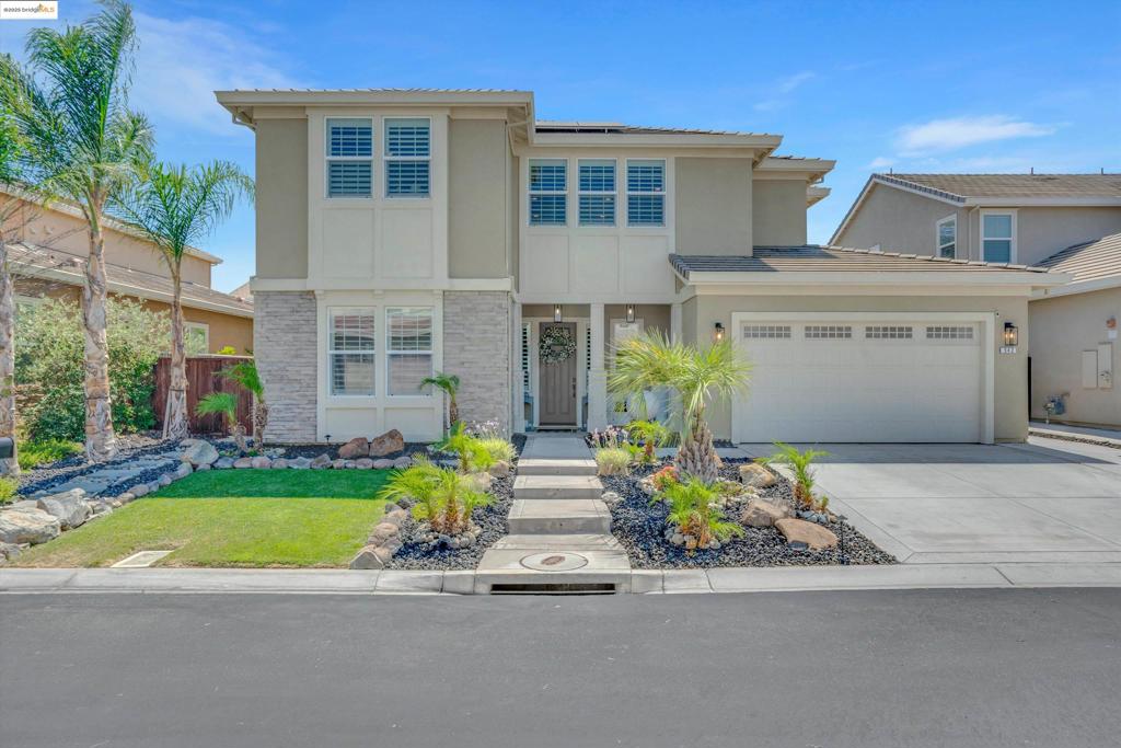 THE LAKES - Residential