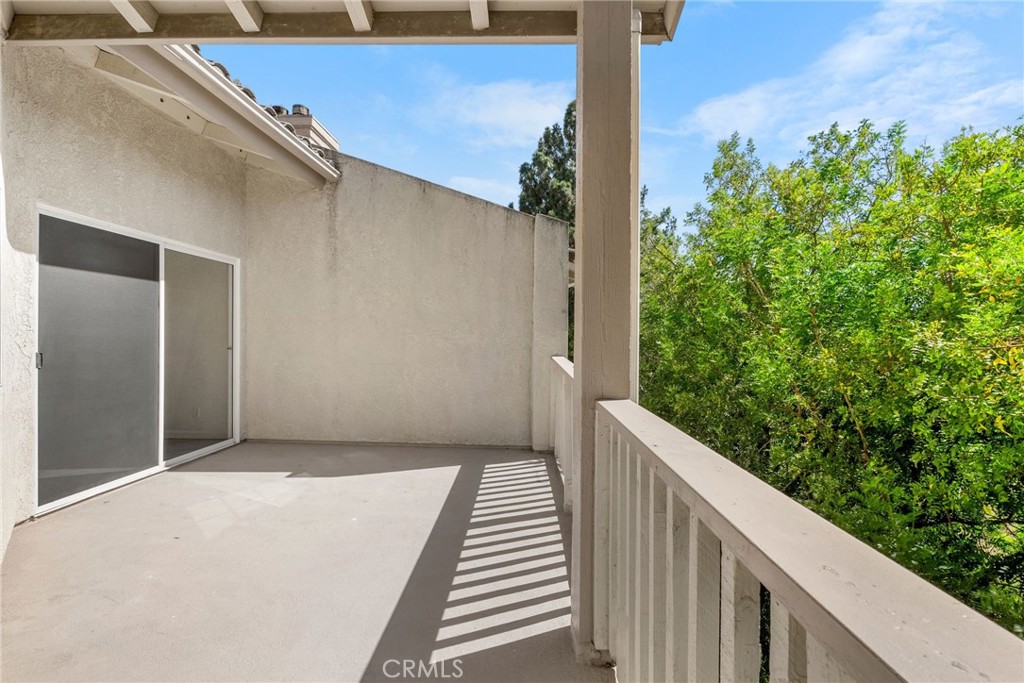 Oak Park (867) - Residential Lease