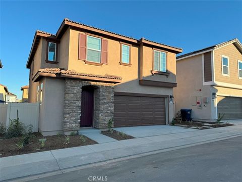 Photo of 36612 Desert Tortoise RD, Murrieta, CA 92563 (MLS # SW26119441)