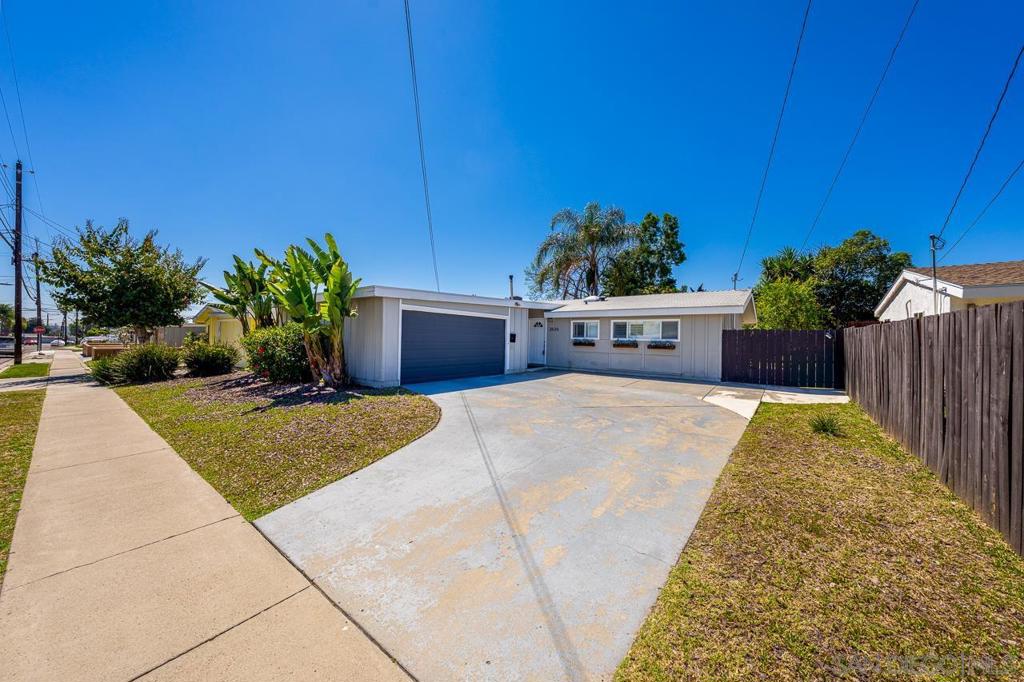2626 Marathon Dr