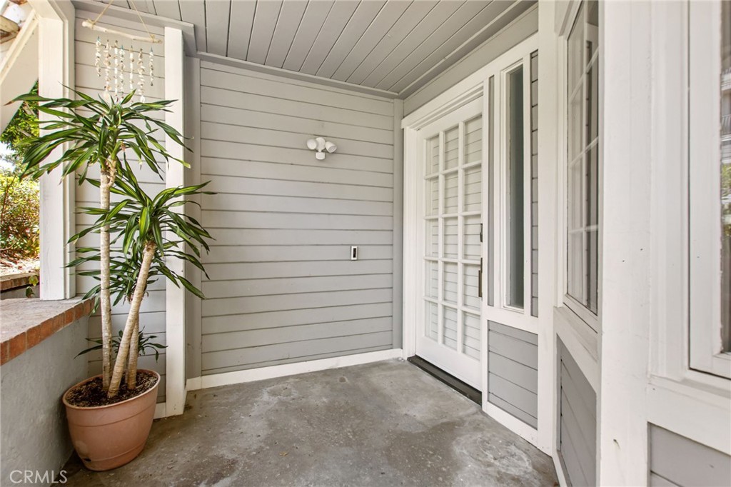 2168 S Coast Highway