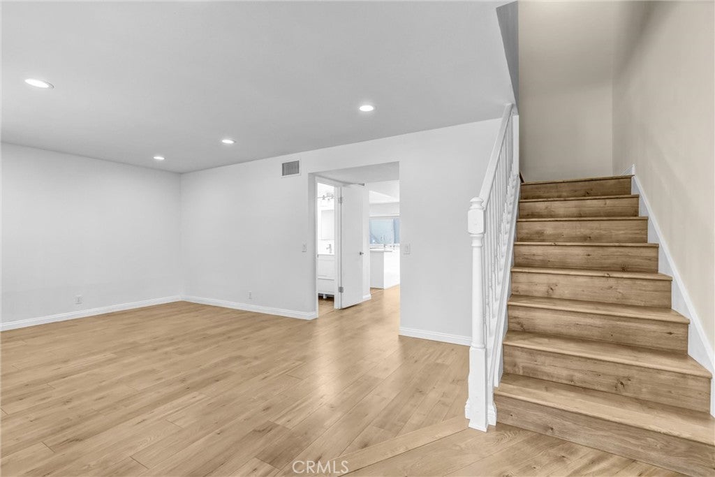 4227 Larwin Avenue
