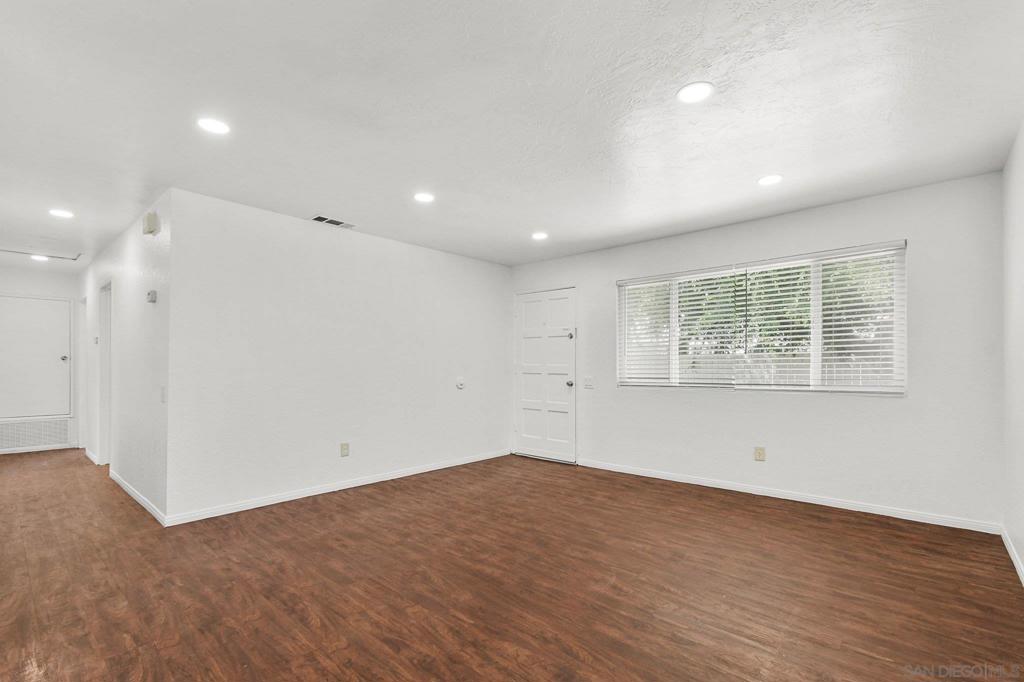 1351 E MADISON AVE