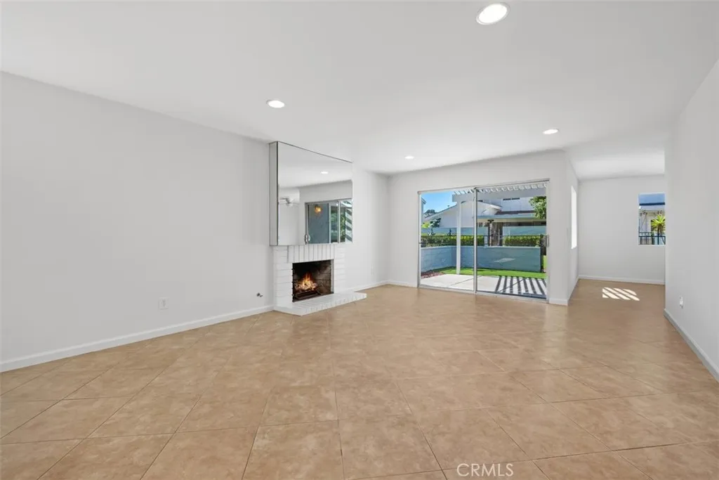 San Juan Capistrano, California 92675, United States, 2 Bedrooms Bedrooms, ,2 BathroomsBathrooms,Residential,Pending,207383