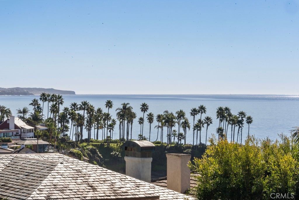 Photo of 128 Crescent Bay Drive Dr, Laguna Beach, CA 92651 (MLS # LG26041750)