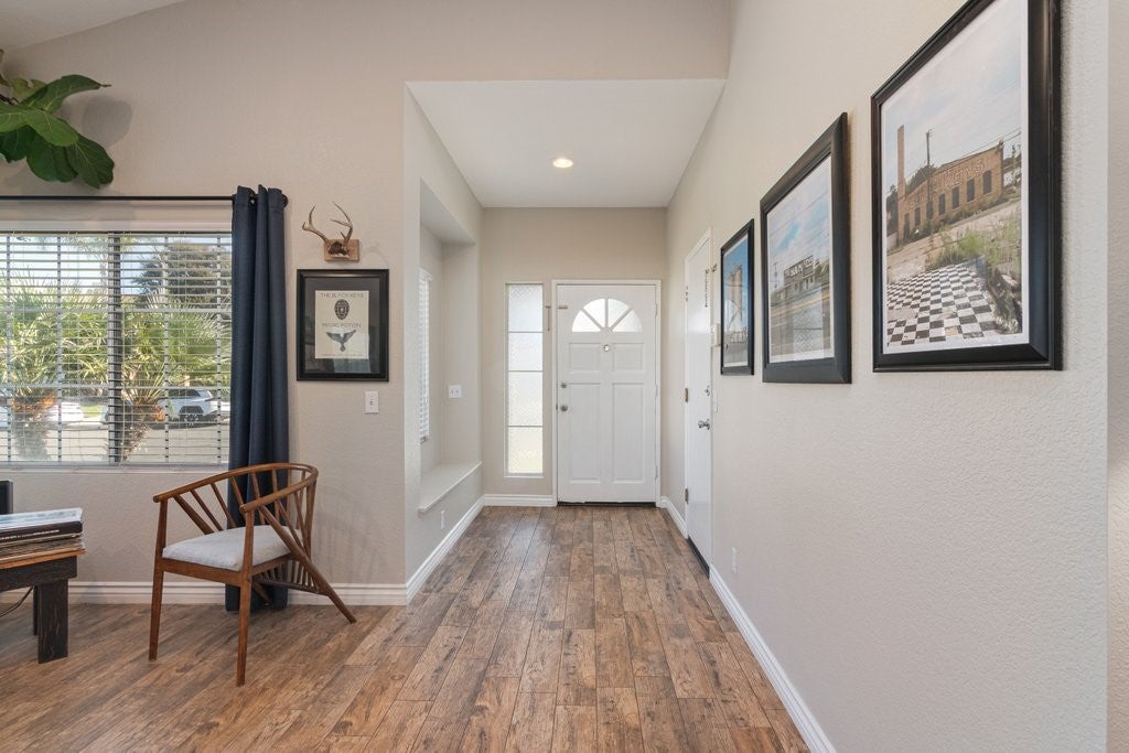 30423 Shoreline Drive