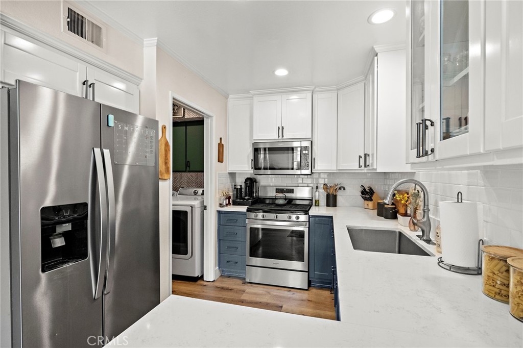 Rancho Yorba (RNYB) - Residential