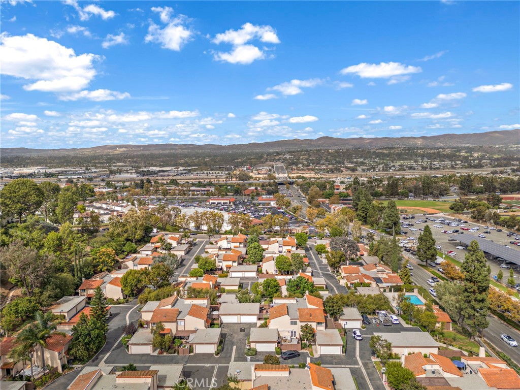 Rancho Yorba (RNYB) - Residential