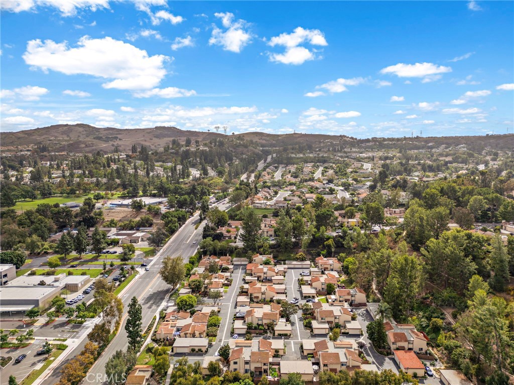 Rancho Yorba (RNYB) - Residential