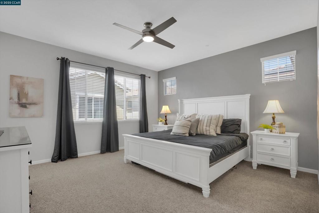 listing image 130721053573806426661