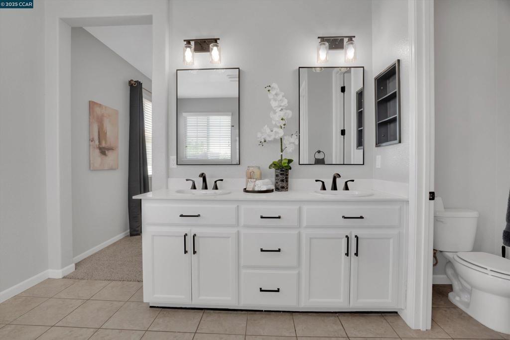 listing image 130725932093211761431