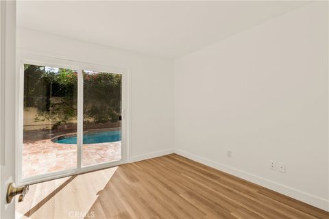 Tiny photo for 8971 Moorcroft Ave, West Hills, CA 91304 (MLS # SR26085525)