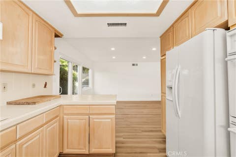 Tiny photo for 8971 Moorcroft Ave, West Hills, CA 91304 (MLS # SR26085525)