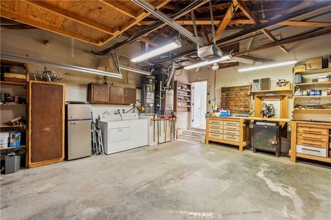 Tiny photo for 8971 Moorcroft Ave, West Hills, CA 91304 (MLS # SR26085525)