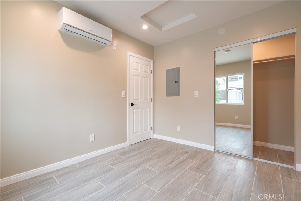 Properties 4 20237 Hartland Street