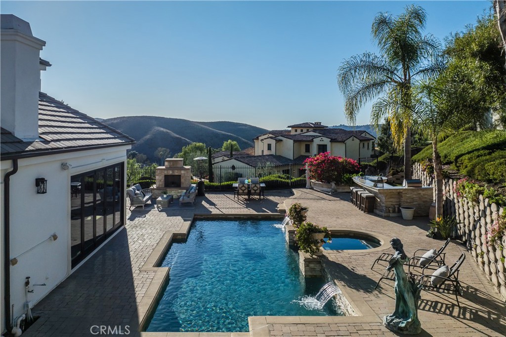 Hidden Mountain (HM) - Residential