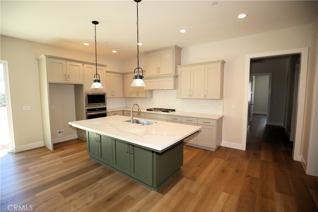 PR City Limits East(110) - Residential