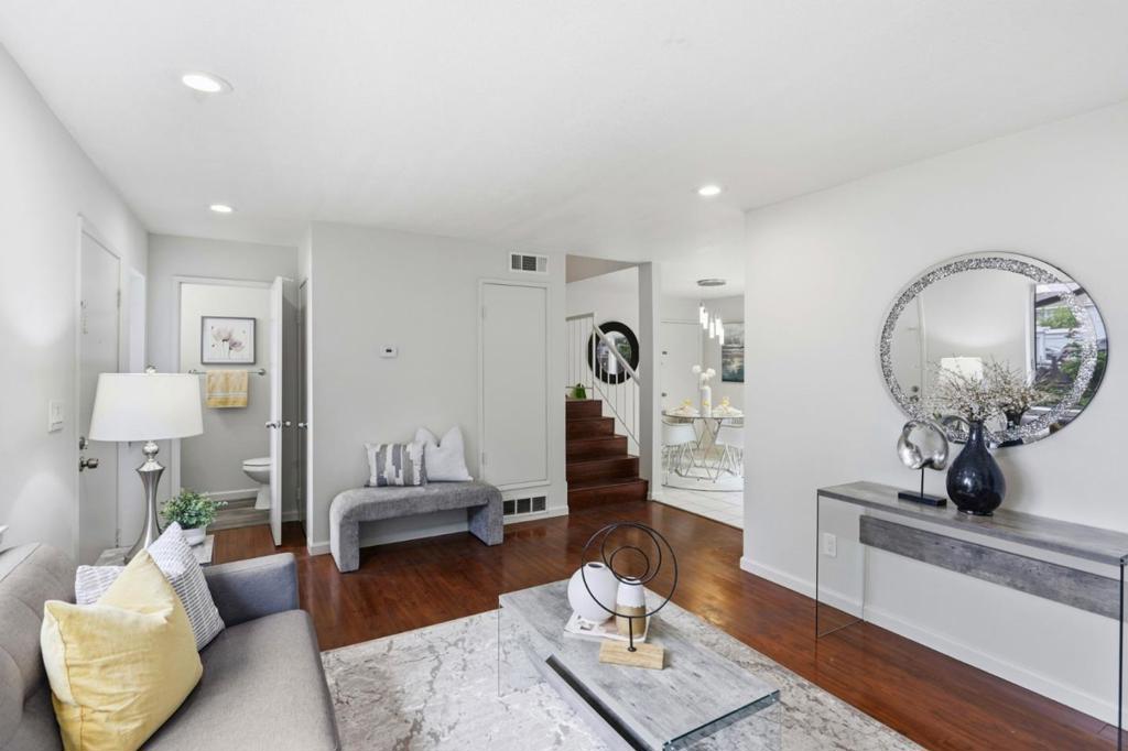 479 Carpentier Way