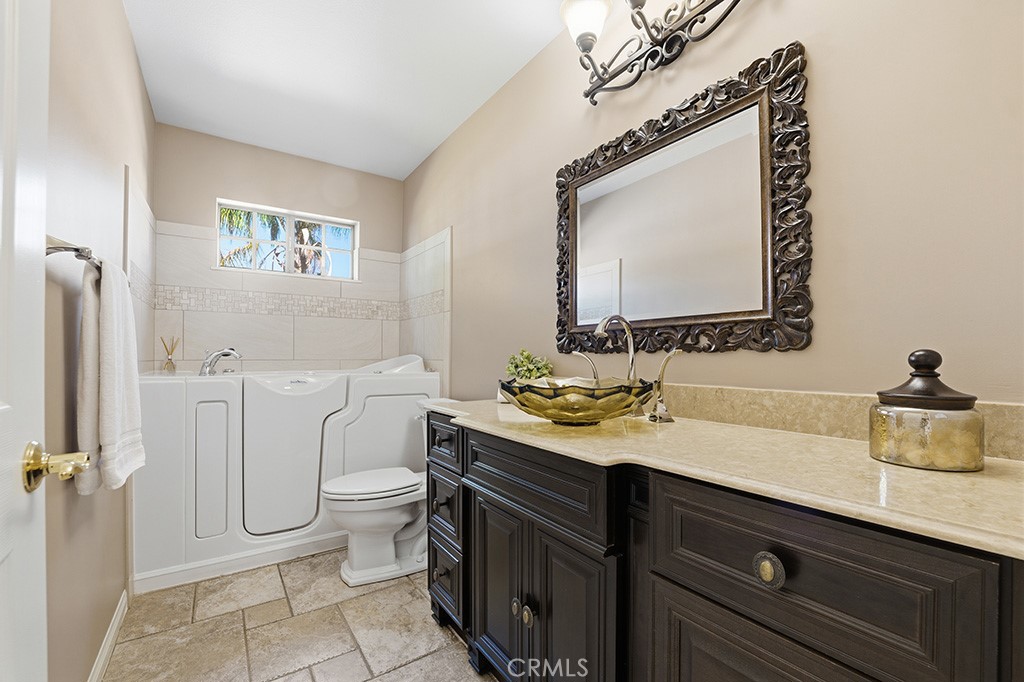 Emblem (EMBL) - Residential