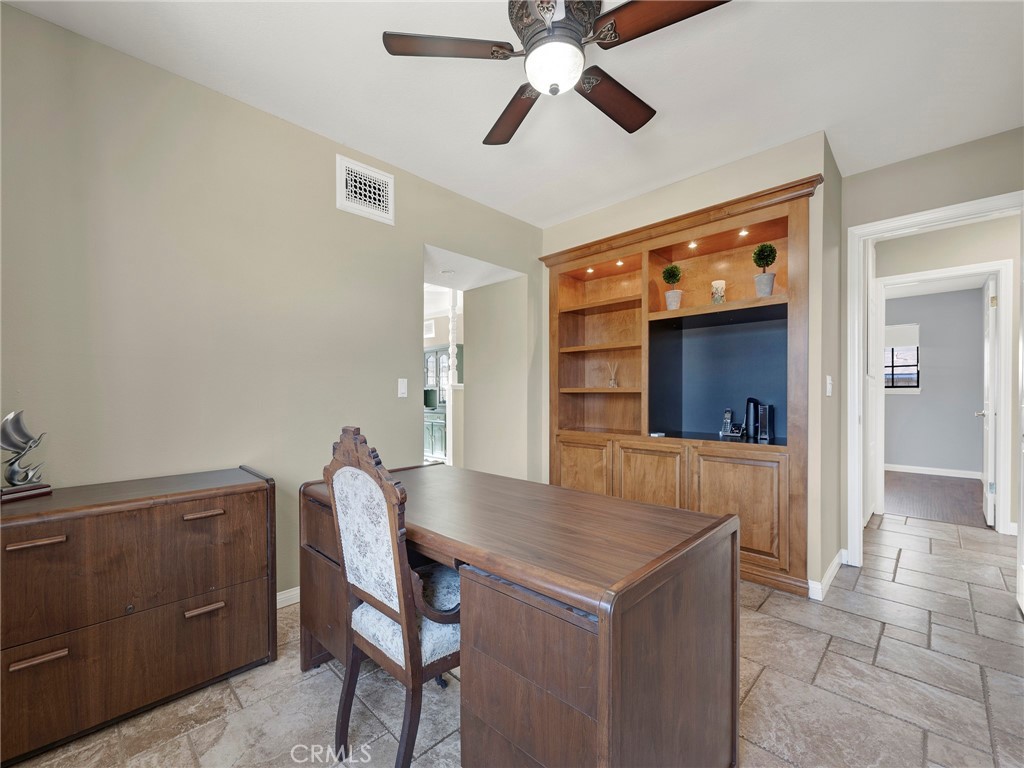 Emblem (EMBL) - Residential