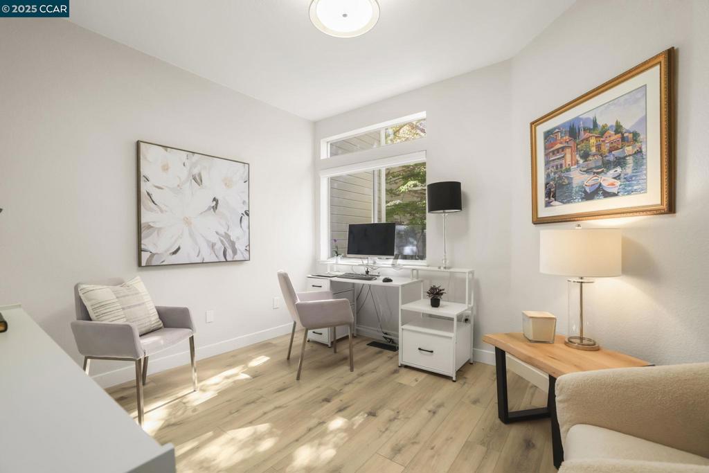 TURNBERRY - Residential