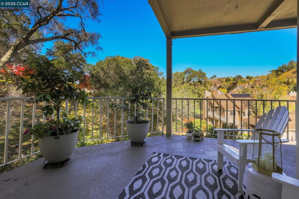 TURNBERRY - Residential