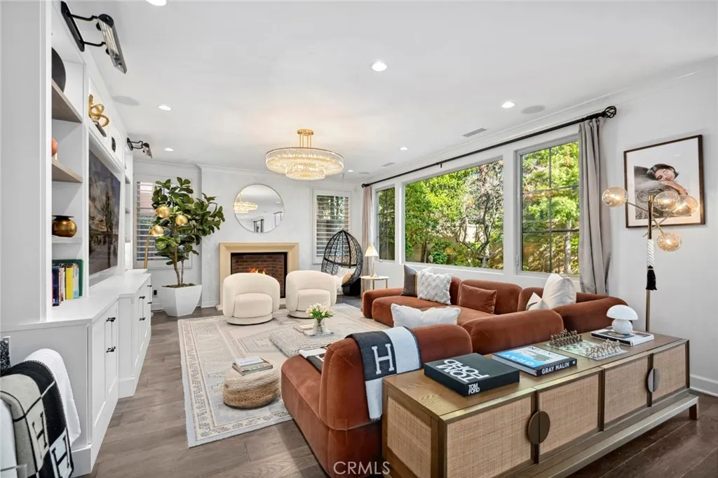 Irvine, California 92618, United States, 5 Bedrooms Bedrooms, ,4 BathroomsBathrooms,Residential,Active,152756