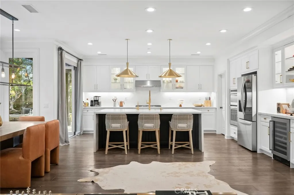 Irvine, California 92618, United States, 5 Bedrooms Bedrooms, ,4 BathroomsBathrooms,Residential,Active,152756