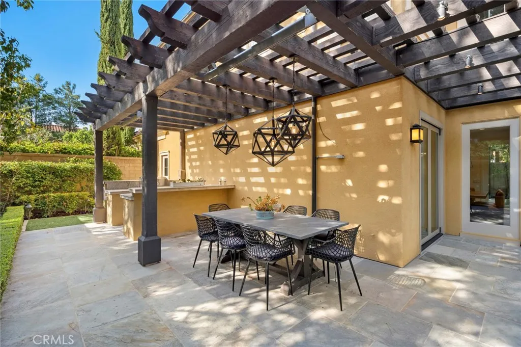 Irvine, California 92618, United States, 5 Bedrooms Bedrooms, ,4 BathroomsBathrooms,Residential,Active,152756