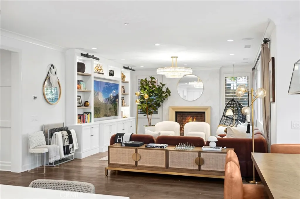 Irvine, California 92618, United States, 5 Bedrooms Bedrooms, ,4 BathroomsBathrooms,Residential,Active,152756