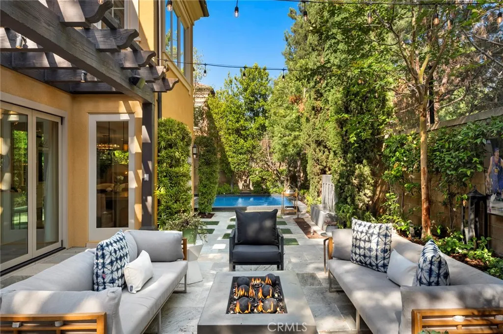 Irvine, California 92618, United States, 5 Bedrooms Bedrooms, ,4 BathroomsBathrooms,Residential,Active,152756