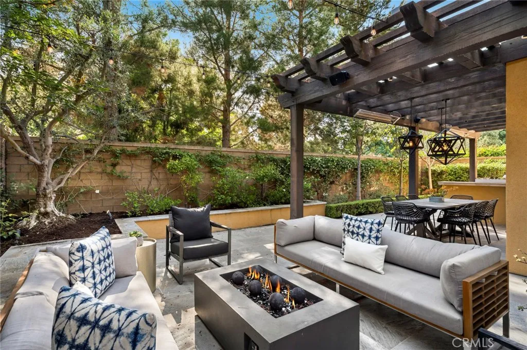 Irvine, California 92618, United States, 5 Bedrooms Bedrooms, ,4 BathroomsBathrooms,Residential,Active,152756