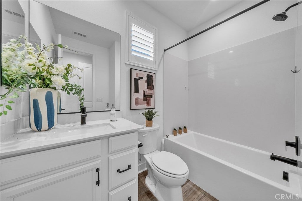 446 Chorus, Irvine CA 92618 - Photo 36