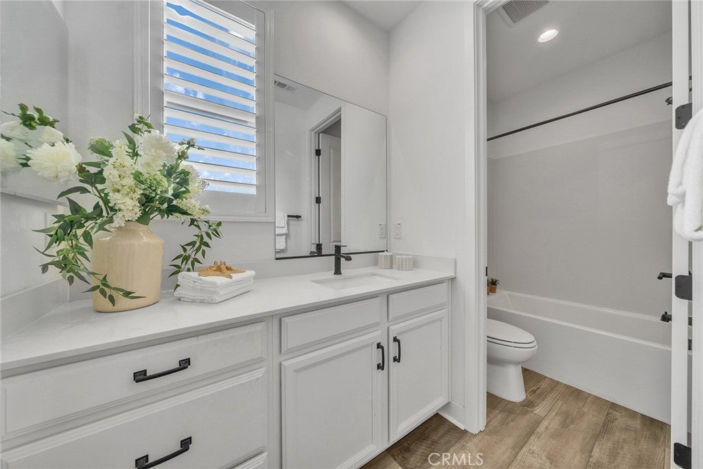 446 Chorus, Irvine CA 92618 - Photo 31